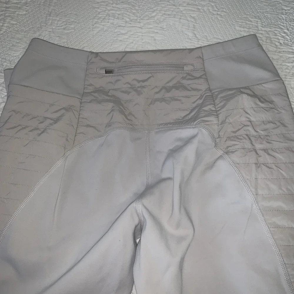 Athleta Women's Peak Hybrid‎ Fleece Tight In Birch Grey Size Medium